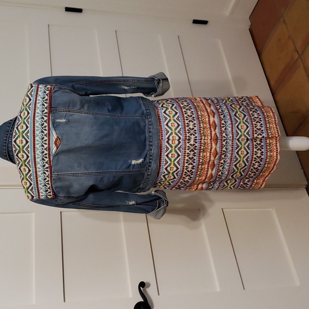 Stetson jean jacket and matching Stetson embroidered skirt